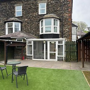 Thornleigh House